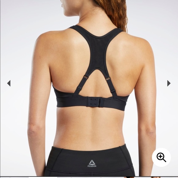 🤍 NWT Reebok Black Sports Bra Size S 🤍 - Picture 2 of 8